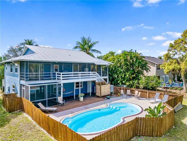 4724 Pembrooke Ln, House other with 3 bedrooms, 2 bathrooms and 2 parking in BONITA SPRINGS FL | Image 42