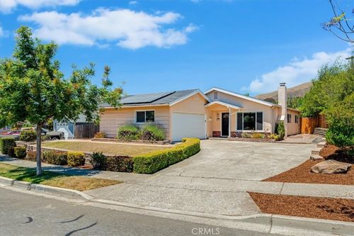 1226 Briarwood Dr, San Luis Obispo, CA, 93401-5913 | Card Image