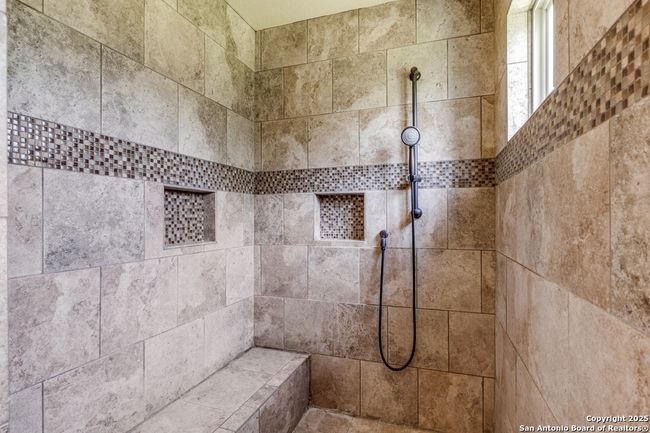 10615 Bar X Trl, House other with 3 bedrooms, 2 bathrooms and null parking in Helotes TX | Image 14