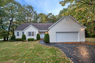 36 Virginia Court, House other with 3 bedrooms, 1 bathrooms and null parking in Hooksett NH | Image 1