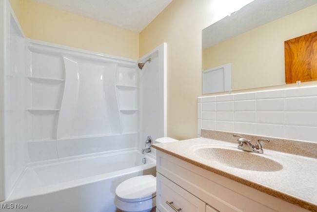 Completely Remodeled Full Bath | Image 13