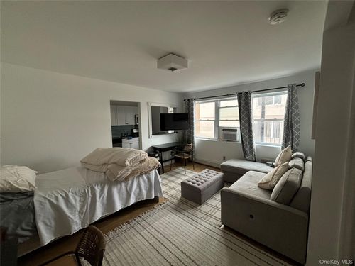 apt-203-255-251 W Broadway, Long Beach, NY, 11561-3958 | Card Image