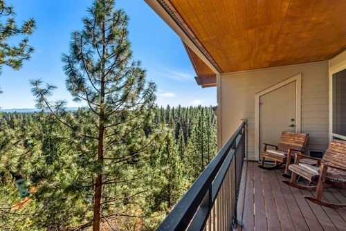 618-18575 Sw Century Dr, Bend, OR, 97702-1950 | Card Image