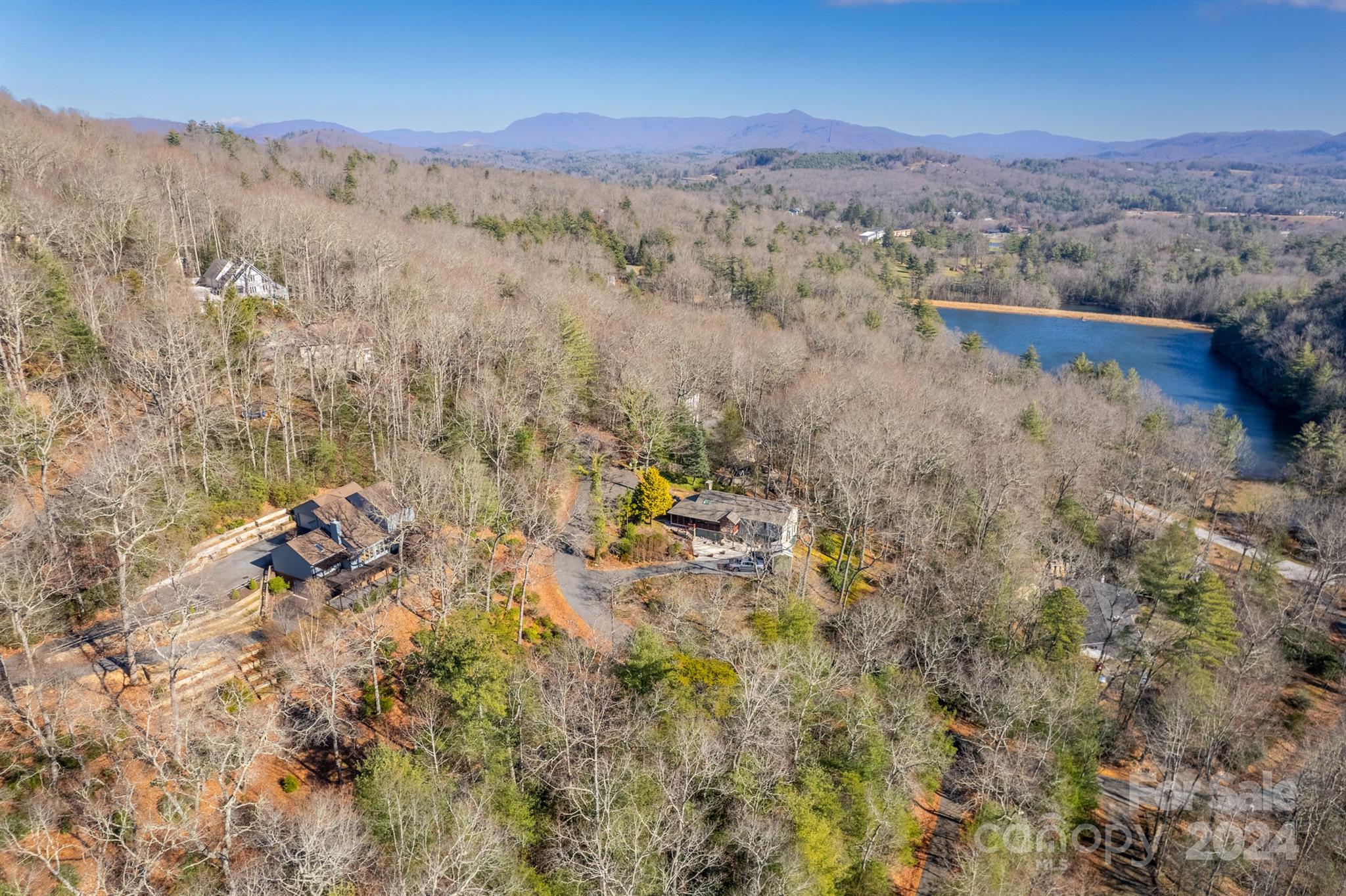 Sunrise Ridge Rd, Spruce Pine, NC 28777