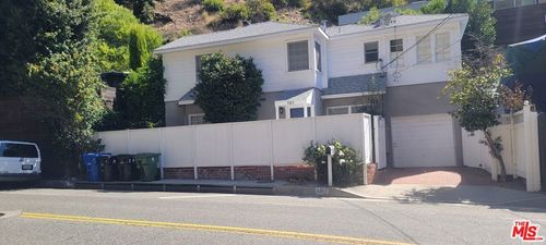 1322 N Beverly Glen Blvd, Los Angeles, CA, 90077-3126 | Card Image