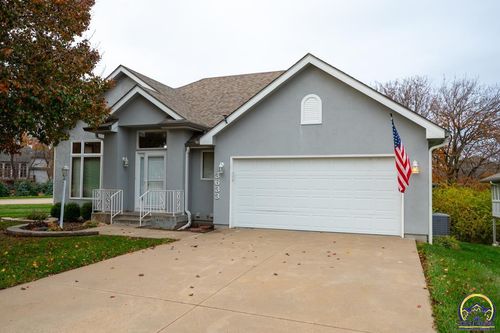 3633 Sw Ashworth Ct, Topeka, KS, 66614-4597 | Card Image