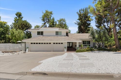 12246 Cattle King Dr, Bakersfield, CA, 93306-9769 | Card Image