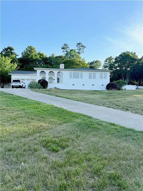 442 Moretz Court, Taylorsville, NC, 28601 | Card Image