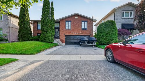 57 Foxhunt Trail, Courtice, ON, L1E1E4 | Card Image