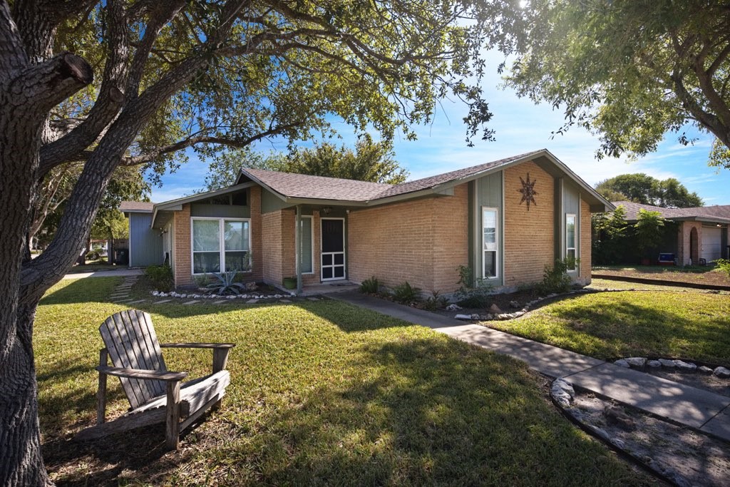 Toben Dr, Corpus Christi, TX 78412
