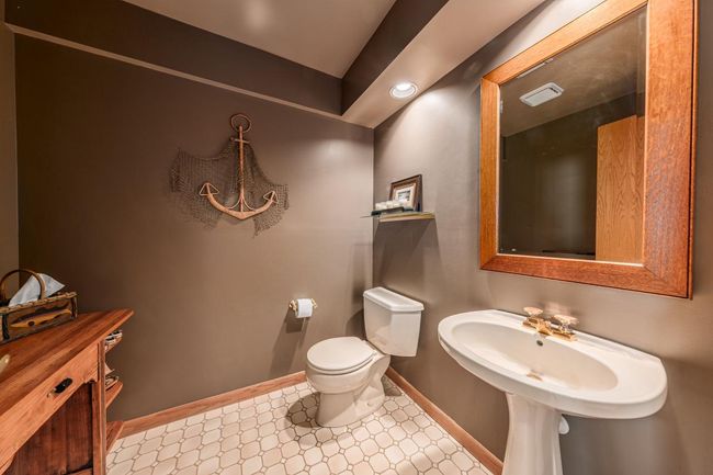 S75W17553 Harbor Circle, Condo with 2 bedrooms, 2 bathrooms and null parking in Muskego WI | Image 13