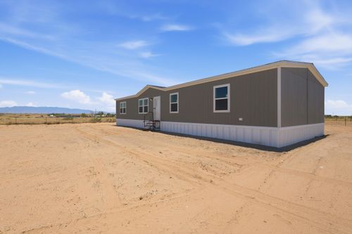 34 Hinson Rd, Belen, NM, 87002-8035 | Card Image