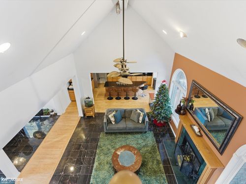 53792 Dominique Ct, Shelby Township, MI, 48315-1781 | Card Image