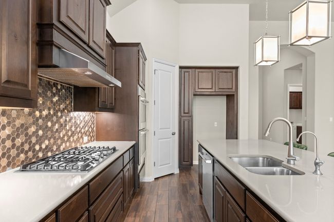 433 Stoney Point Rd, House other with 4 bedrooms, 3 bathrooms and null parking in Austin TX | Image 10