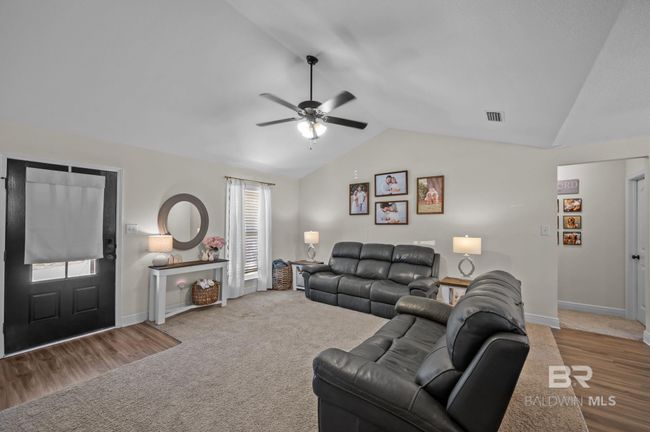 Living Room | Image 4