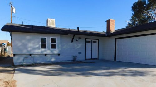 21306 Bancroft Ct, California City, CA, 93505-2224 | Card Image