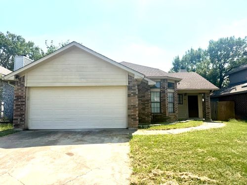 210 Cutting Horse Ln, Keller, TX, 76248-3115 | Card Image