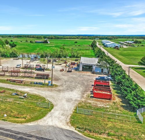 23350 Us Highway 377, Whitesboro, TX, 76273-6360 | Card Image