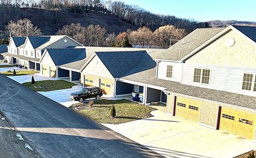 31 Beverly Ln, Sayre, NY, 14892 | Card Image
