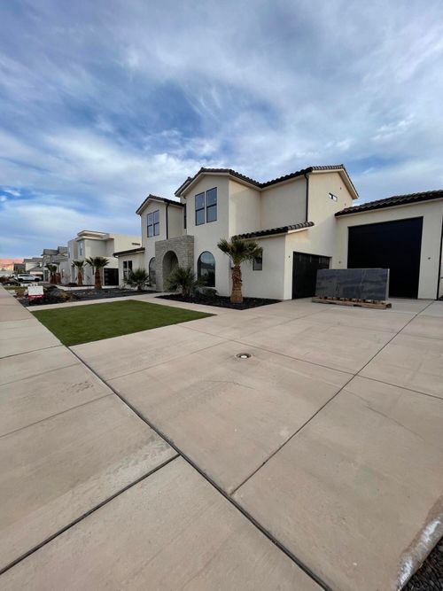 3114 E 2110 S, St. George, UT, 84790-2384 | Card Image