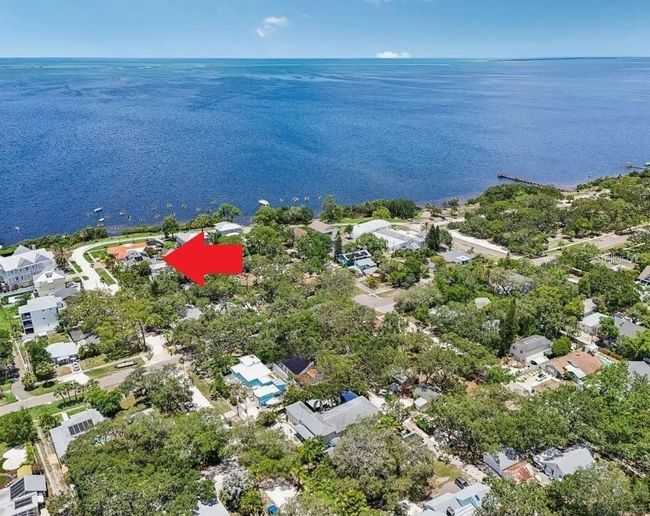 614 Maryland Ave, House other with 5 bedrooms, 4 bathrooms and null parking in CRYSTAL BEACH FL | Image 7