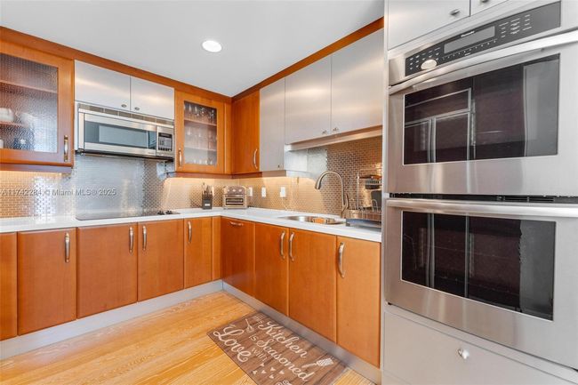 APT-2011 - 19400 Turnberry Way, Condo with 3 bedrooms, 3 bathrooms and null parking in Aventura FL | Image 21