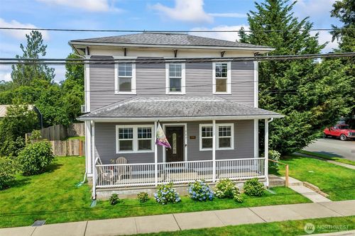 307 3rd St, Sultan, WA, 98294-9450 | Card Image