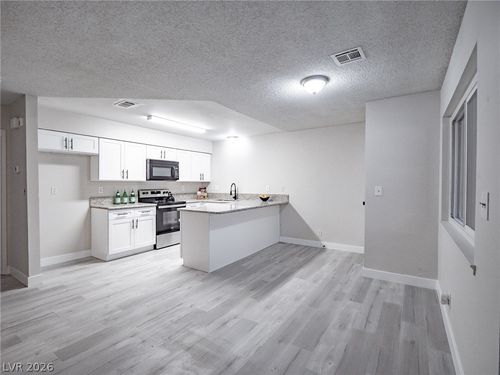 2-817 Mantis Way, Las Vegas, NV, 89110-6403 | Card Image