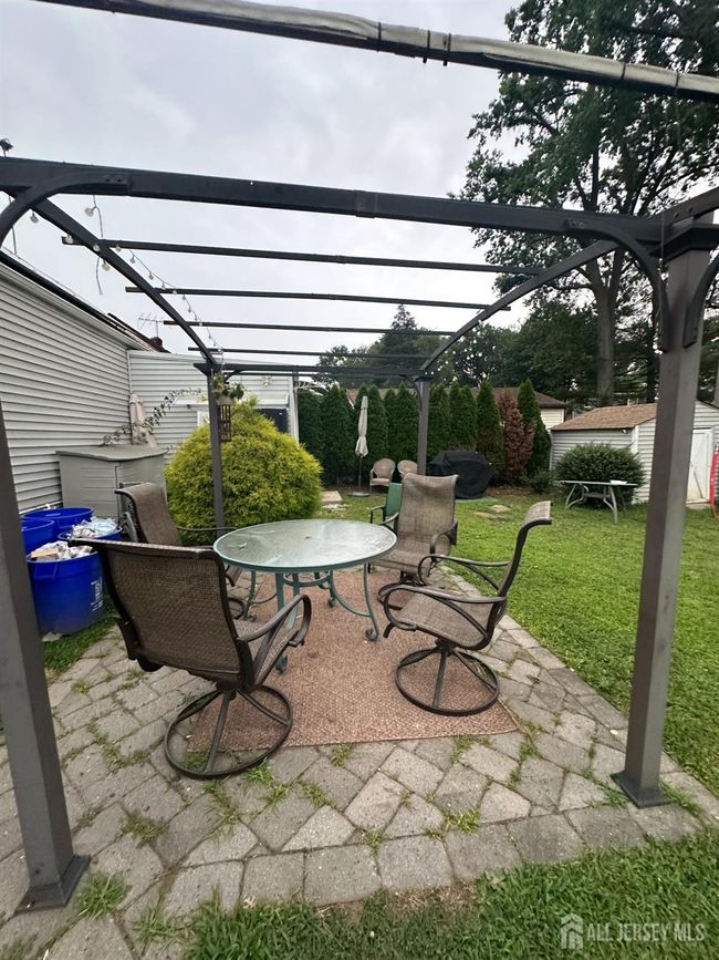 4 Fitzsimmons Ave, House other with 4 bedrooms, 2 bathrooms and null parking in Middlesex NJ | Image 5