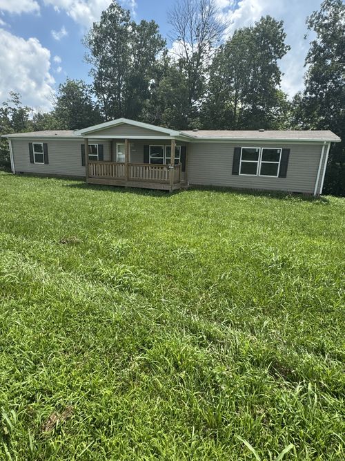9392 Sunrise Rd, Red Boiling Springs, TN, 37150-3002 | Card Image