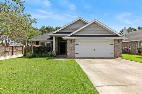 6990 Summerset Dr, Gulf Shores, AL, 36542-8920 | Card Image