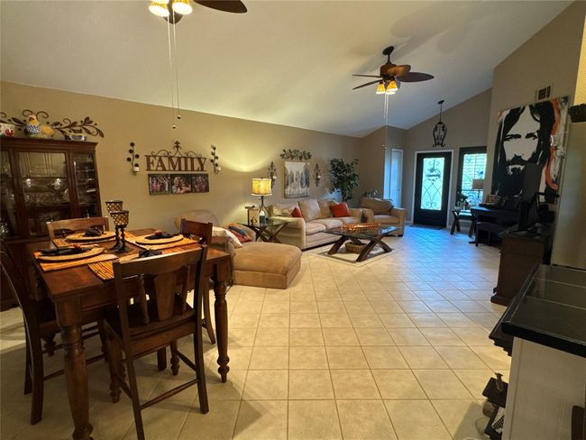 746 Pecan Ln, House other with 3 bedrooms, 2 bathrooms and 6 parking in Cottonwood Shores TX | Image 9