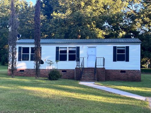 95 Cedar Grove Rd, Ridgeway, SC, 29130-7714 | Card Image