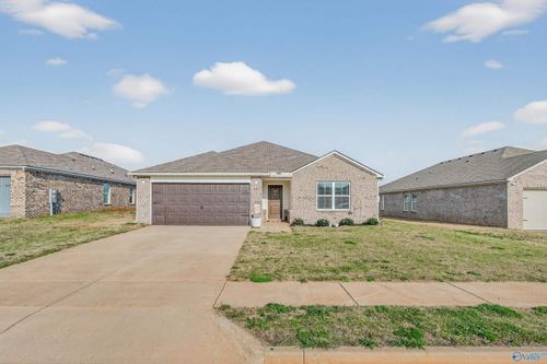 231 Faded Rose Ln, Toney, AL, 35773-2800 | Card Image