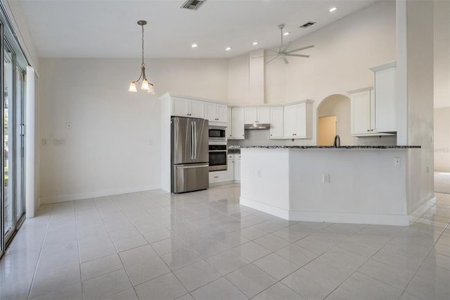 2127 Lagoon Dr, House other with 3 bedrooms, 2 bathrooms and null parking in DUNEDIN FL | Image 9