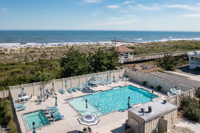 UNIT-108 - 66 E 20 Th St, Condo with 2 bedrooms, 2 bathrooms and 1 parking in Avalon NJ | Image 5