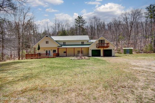 131 Old Page Hill Rd, Lake Pleasant, NY, 12108 | Card Image