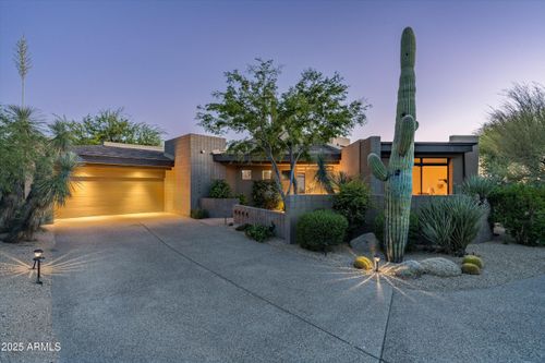 10699 E Fernwood Ln, Scottsdale, AZ, 85262-3435 | Card Image