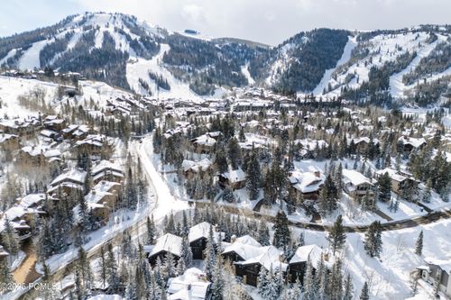 11-8165 Royal St E, Park City, UT, 84060 | Card Image