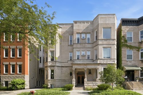 1e-626 W Buckingham Pl, Chicago, IL, 60657-6543 | Card Image