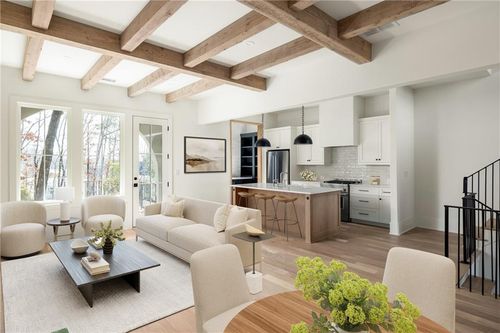 10939 Serenbe Ln, Chattahoochee Hills, GA, 30268-2496 | Card Image