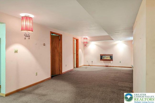 Plenty of Room for all Kinds of Uses | Image 38