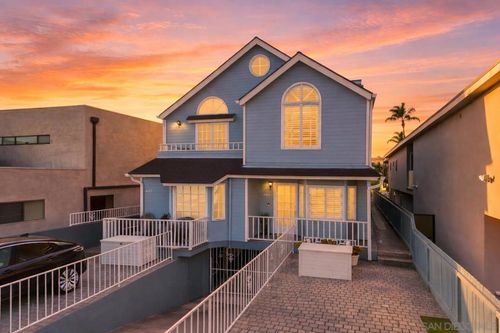 465 Orange Ave, Coronado, CA, 92118-1850 | Card Image