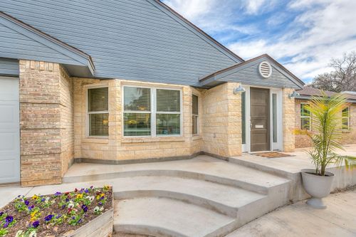 2760 Dena Dr, San Angelo, TX, 76904-5074 | Card Image