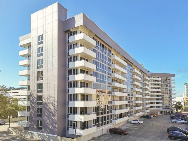 UNIT-405 - 470 3 Rd St S, Condo with 2 bedrooms, 2 bathrooms and null parking in SAINT PETERSBURG FL | Image 37