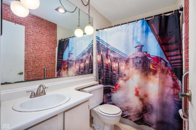 7622 Vintage Ct, Condo with 3 bedrooms, 3 bathrooms and null parking in Lawrence IN | Image 20