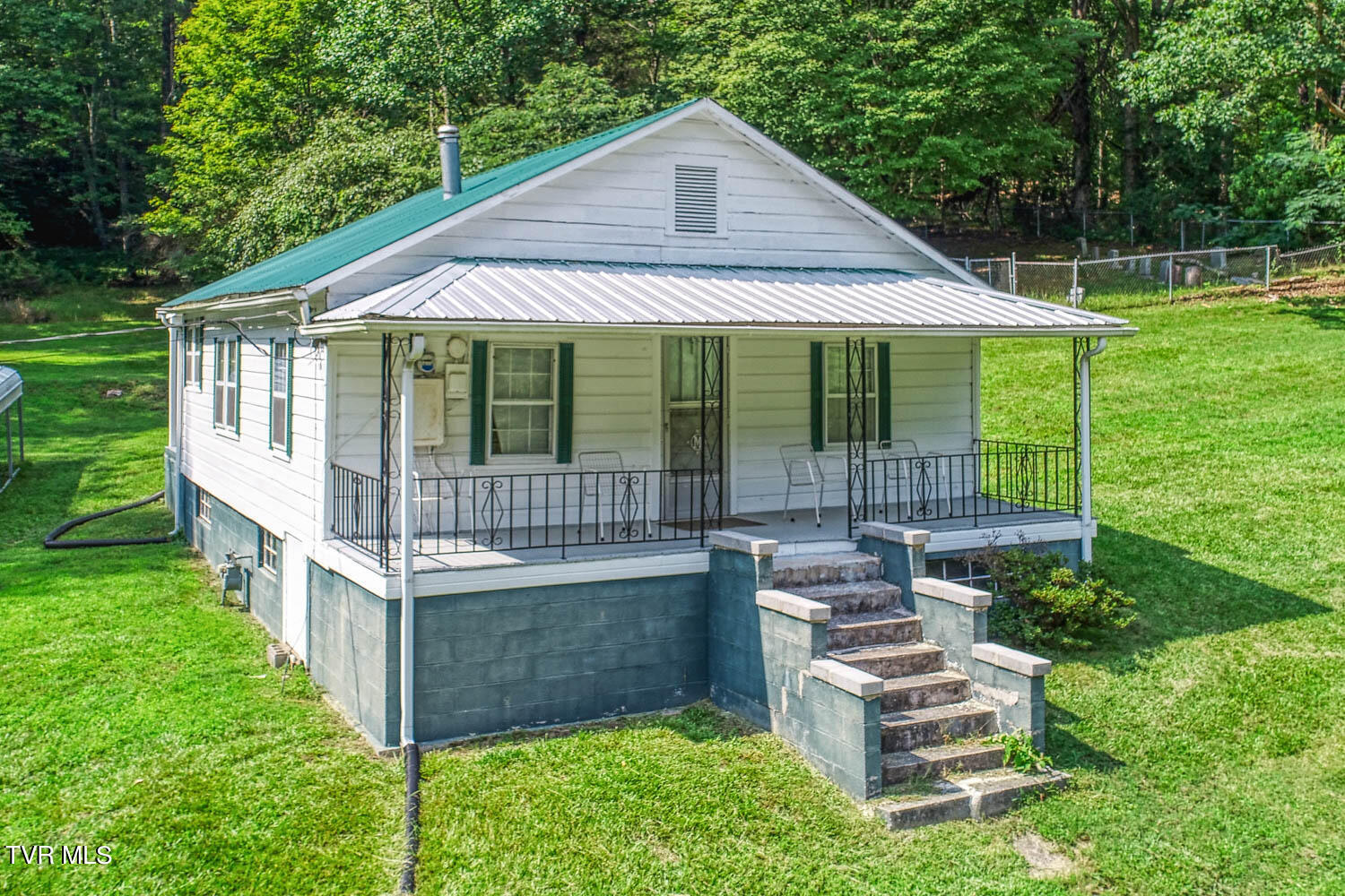 Pressmens Home Rd, Rogersville, TN 37857