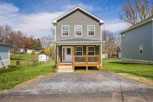 32 Reed St, FISHERSVILLE, VA, 22939 | Card Image