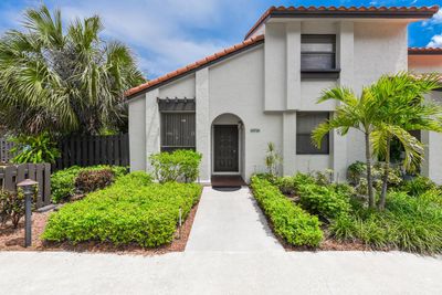 A - 5873 Fox Hollow Drive, Condo with 2 bedrooms, 2 bathrooms and null parking in Boca Raton FL | Image 1