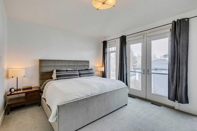 18 27 Avenue Sw, House other with 4 bedrooms, 4 bathrooms and 2 parking in Calgary AB | Image 26